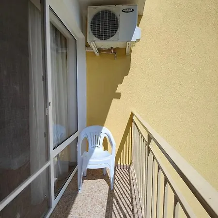 Apartment Crown Fort Sweti Wlas